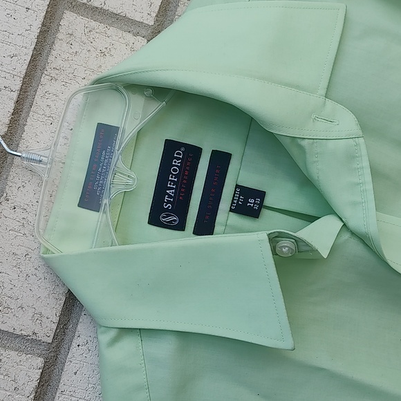 Men's Green Collar Shirt - Picture 3 of 8